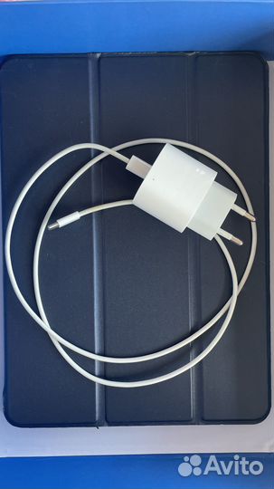 IPadPro11 (частично разбит экран)