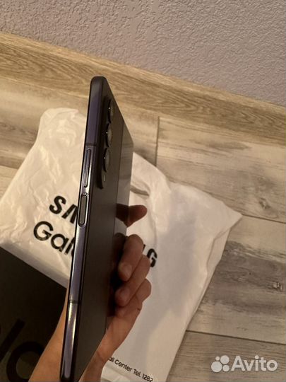 Samsung Galaxy Z Fold4, 12/512 ГБ