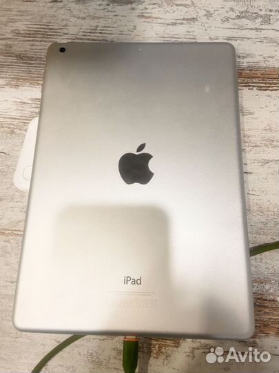 Планшет apple iPad