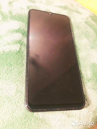 Samsung Galaxy A50, 4/64 ГБ