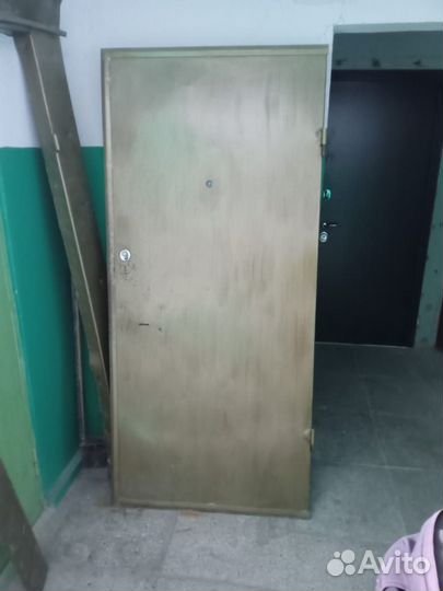 Дверь входная
