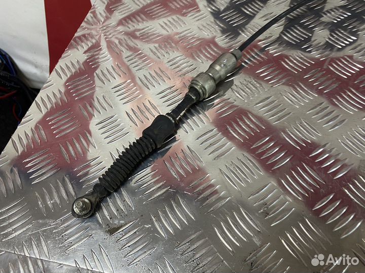 Трос кпп Nissan Teana J32