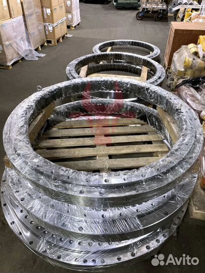 Поворотный круг CAT 345CL