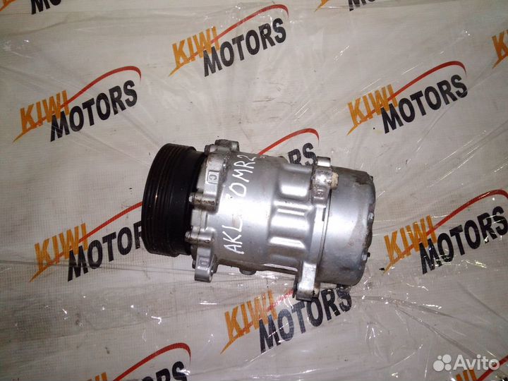 Компрессор кондиционера Volkswagen Golf 4
