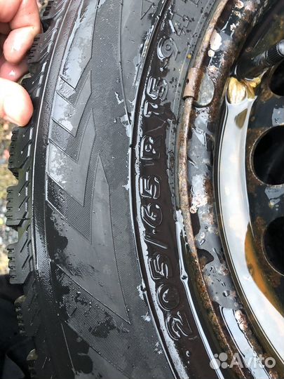 Nokian Tyres Nordman 4 205/65 R15 25G