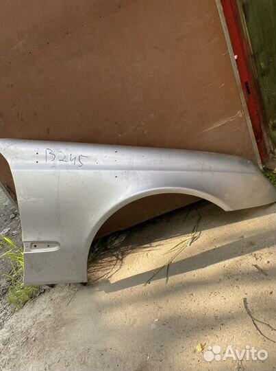 Крылья на mercedes 211