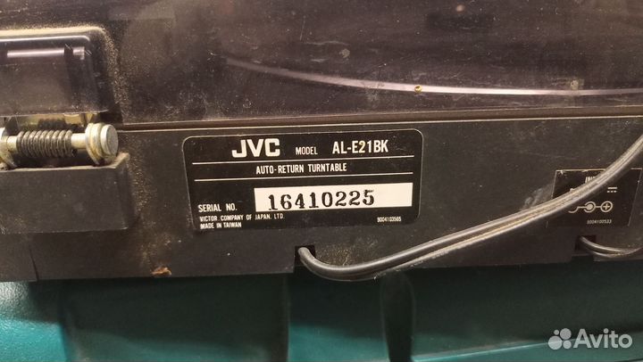 Проигрыватель винила JVC AL-E21
