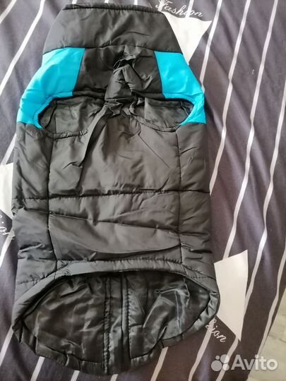 Зимняя куртка для небольшой собаки