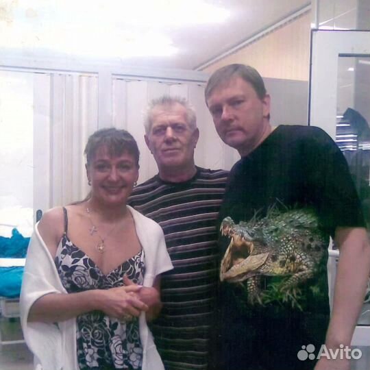 Профессиональный массажист, костоправ