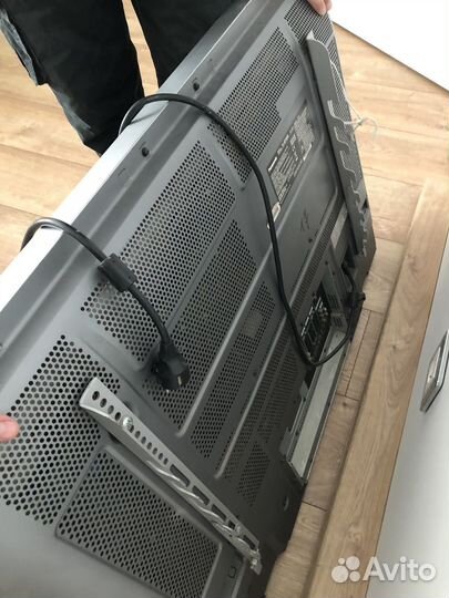 Телевизор Panasonic 42 (106см)