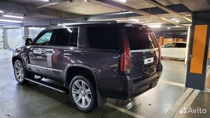 Cadillac Escalade, 2015
