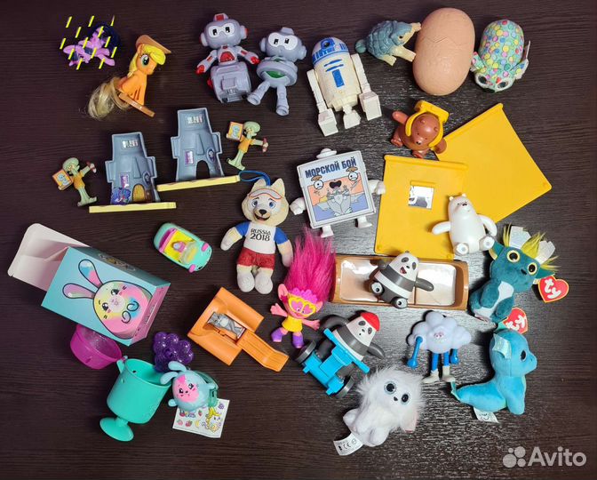 Колекционные игрушки McDonald's Хэппи мил