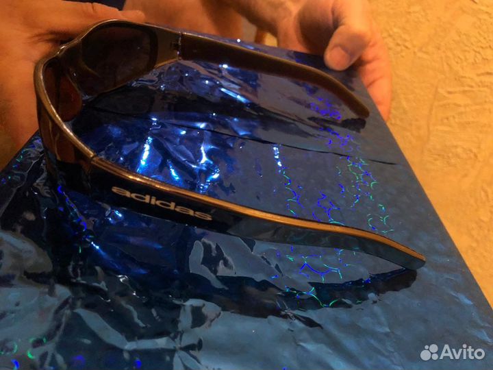 Солнцезащитные очки