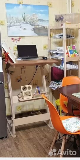 Растущая парта конторка