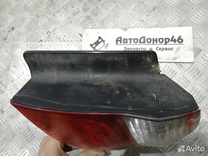 Фонарь задний правый в крыло оригинал Maxima A33