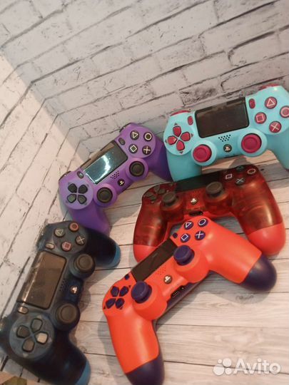Геймпады, джойстики для ps4(Dualshock4 новые )