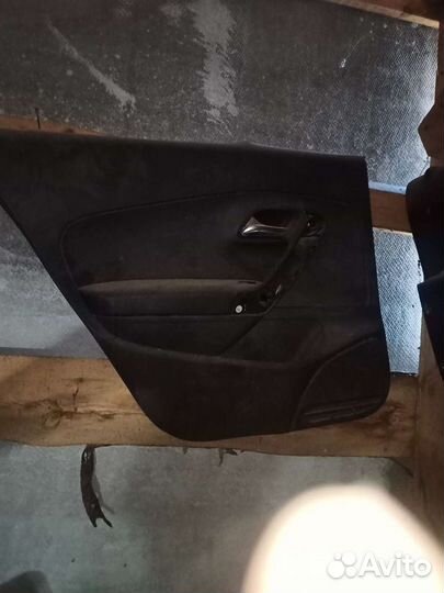 Обшивки дверей на Круз, Поло, Логан, Альмера