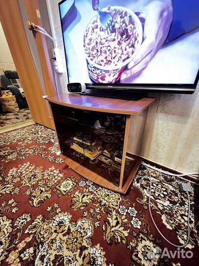 Тумба под телевизор бу