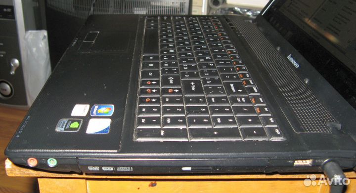 Lenovo G560