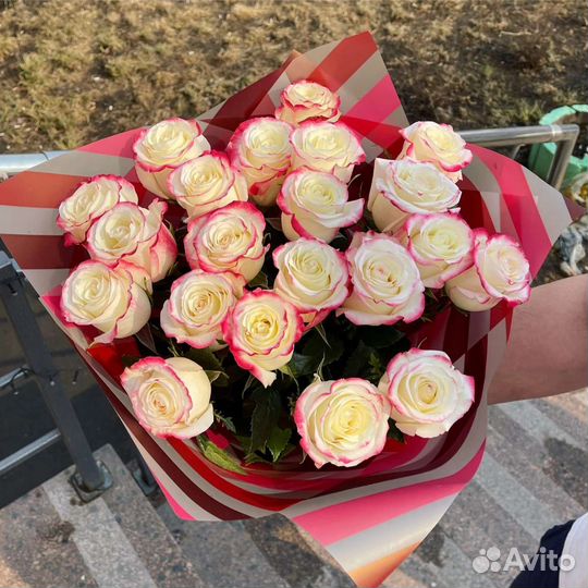 Цветы розы букет