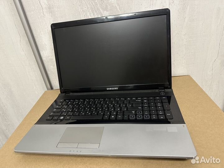 Notebook ноутбук Samsung 17.3