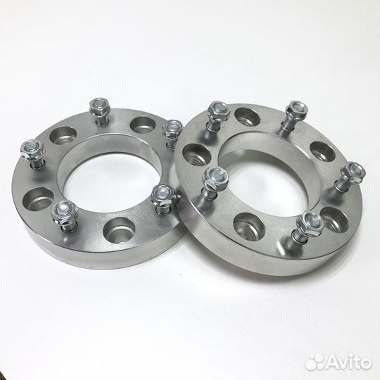 Проставки 1шт дисков нива 25мм 5х139,7