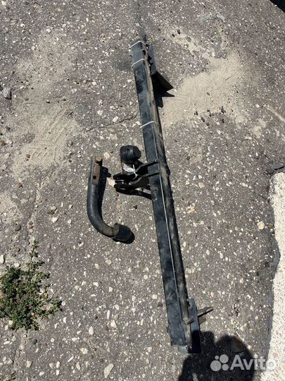 Фаркоп LADA Vesta SW