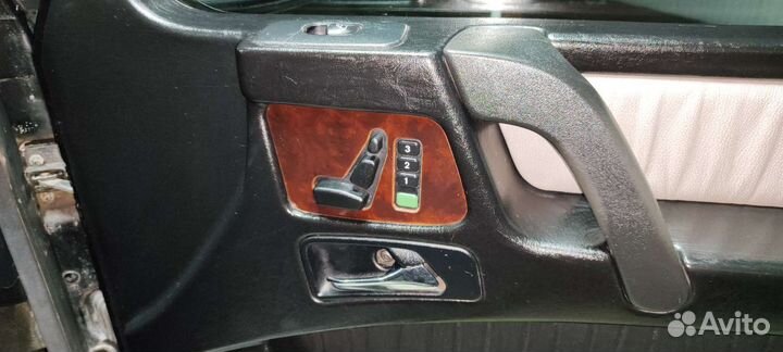 Джойстик правого сидения Mercedes w208 w210 w463