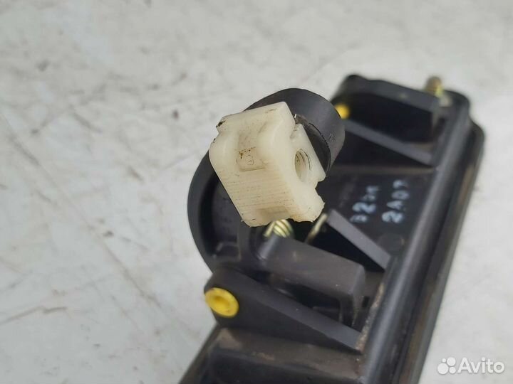 Ручка открывания багажника наружная Mazda 323 bj