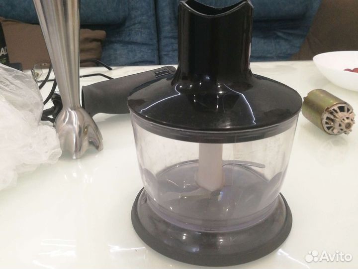 Блендер измельчитель