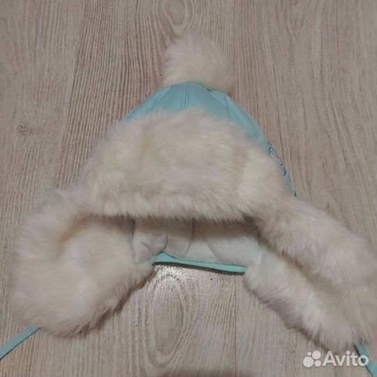 Шапка зимняя для девочки новая