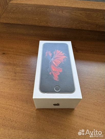 iPhone 6S, 32 ГБ