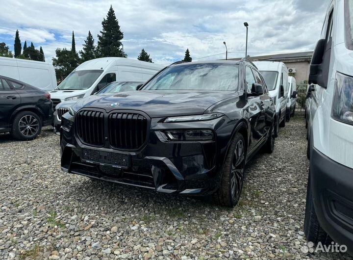 BMW X7 3.0 AT, 2024, 10 км