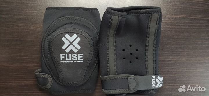 Защита локтей Fuse