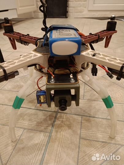 Квадрокоптер dji naza