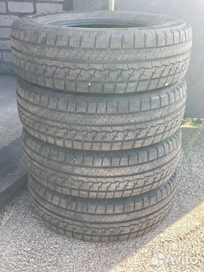 Sailun Ice Blazer Arctic 205/70 R15