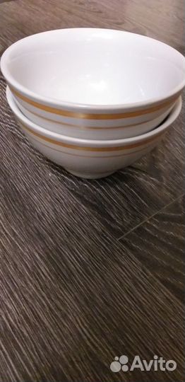 Пиала с золотой каймой (СССР)