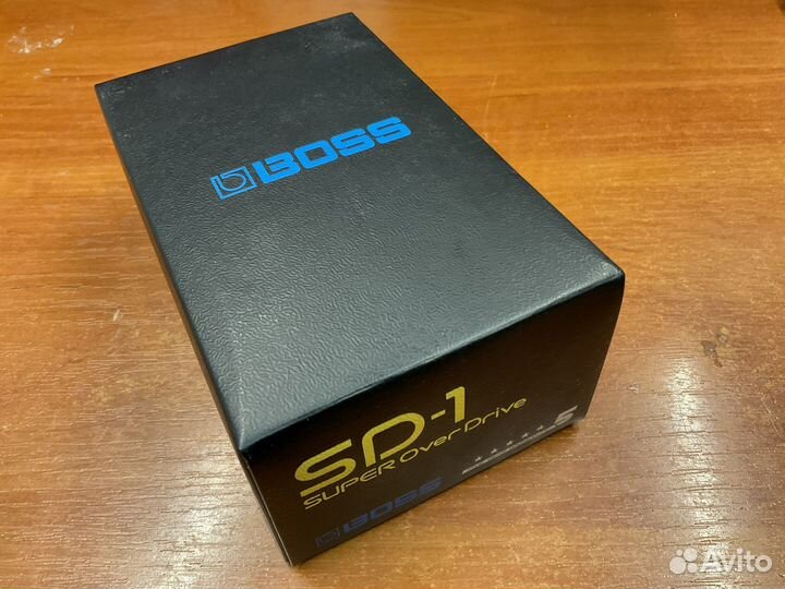 Гитарная педаль эффекта овердрайв boss SD-1