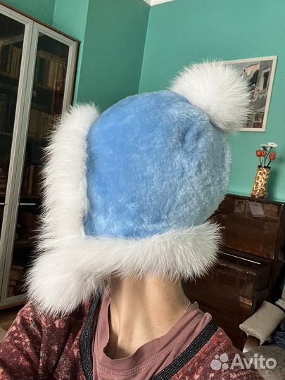 Теплая шапка на девочку