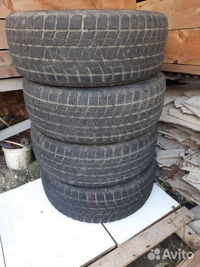 Bridgestone Blizzak DM-V1 255/60 R18 112R