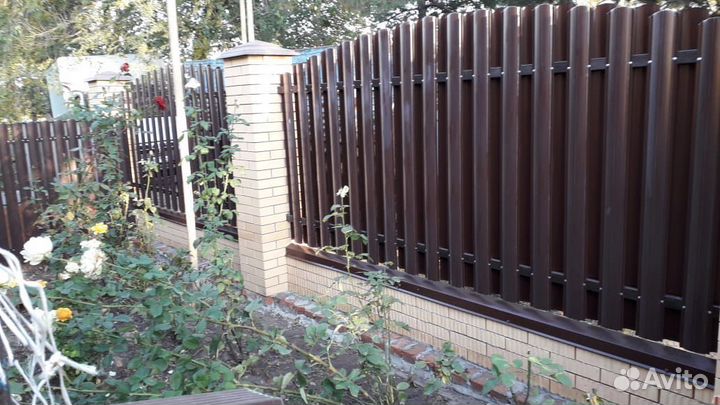 Забор из евро штакетника