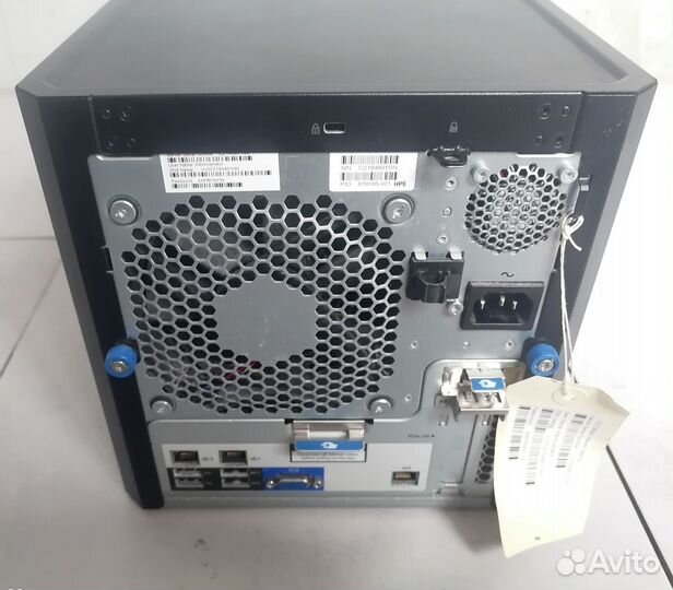 Сервер HP ProLiant MicroServer Gen8