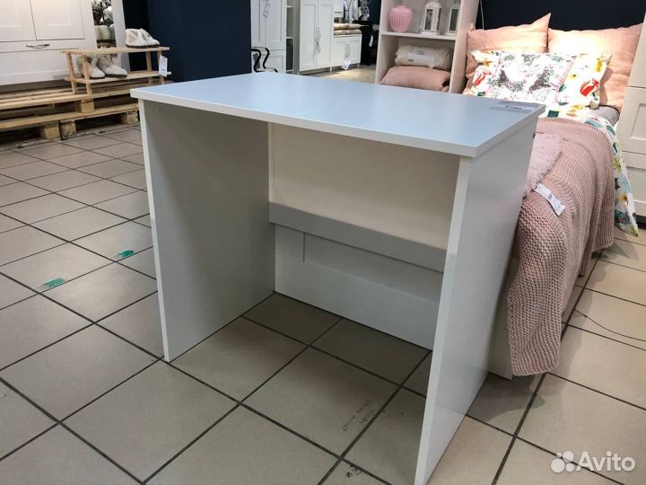 Стол письменный белый новый Икеа / IKEA