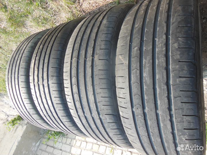 Continental ContiPremiumContact 5 205/55 R16