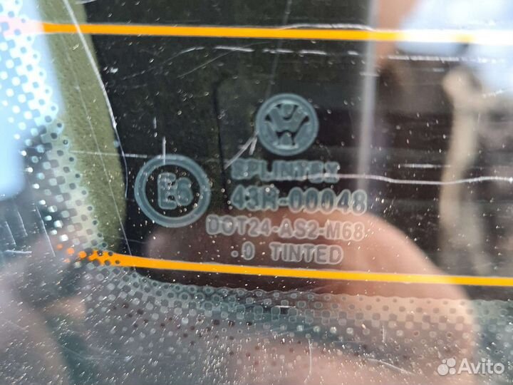 Стекло заднее Volkswagen Bora A4 1998-2005