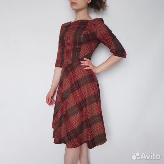 Платье в стиле ретро