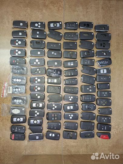 Корпуса для выкидных автомобильных ключей (80 шт)