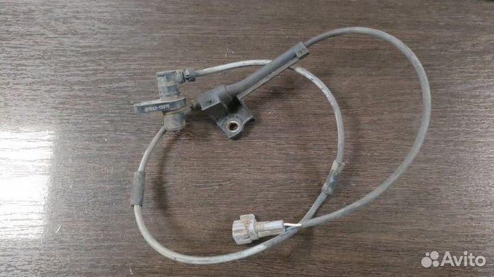 Датчик ABS передний левый Toyota Corolla 120