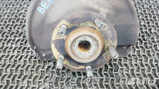 Ступица передняя левая mitsubishi outlander 2 (BEA