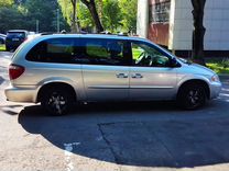 Chrysler Town & Country 3.3 AT, 2005, 236 800 км, с пробегом, цена 560 000 руб.